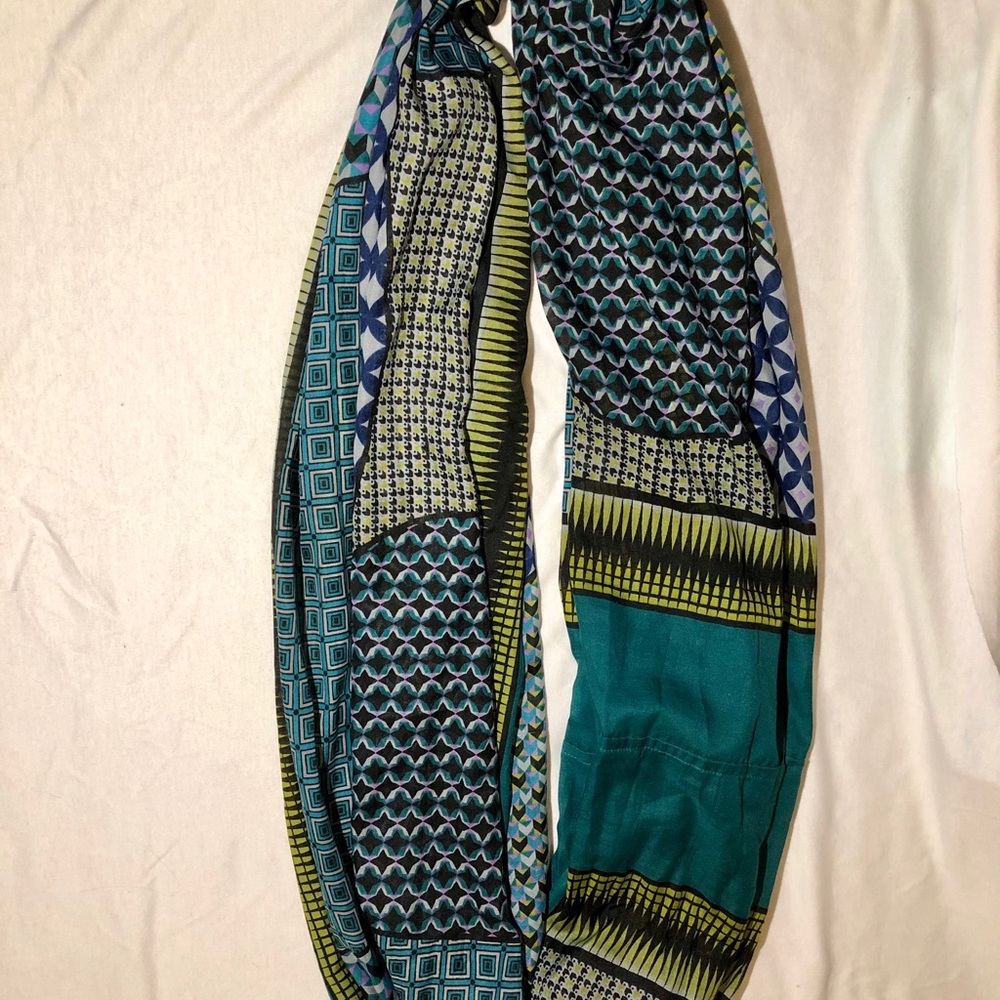 Infinity scarf